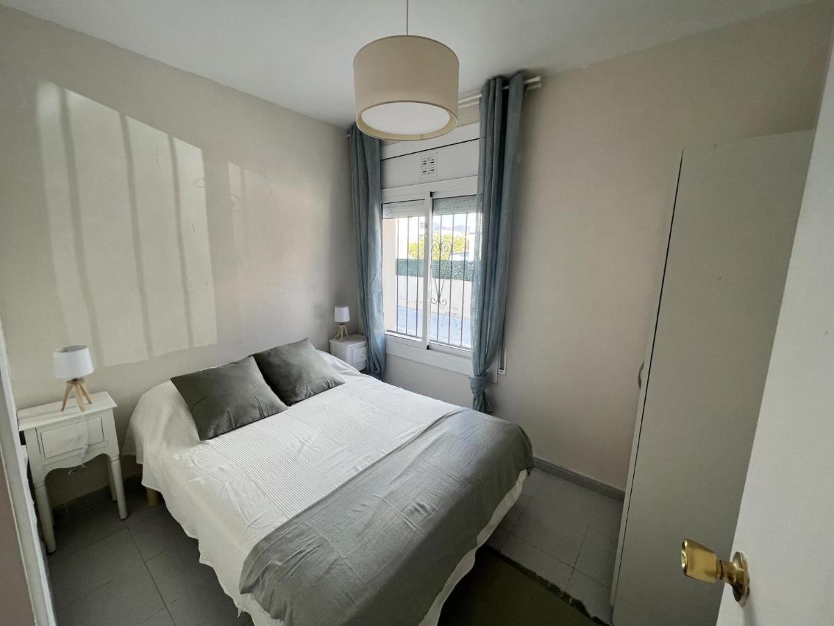 Maricel Apartment *